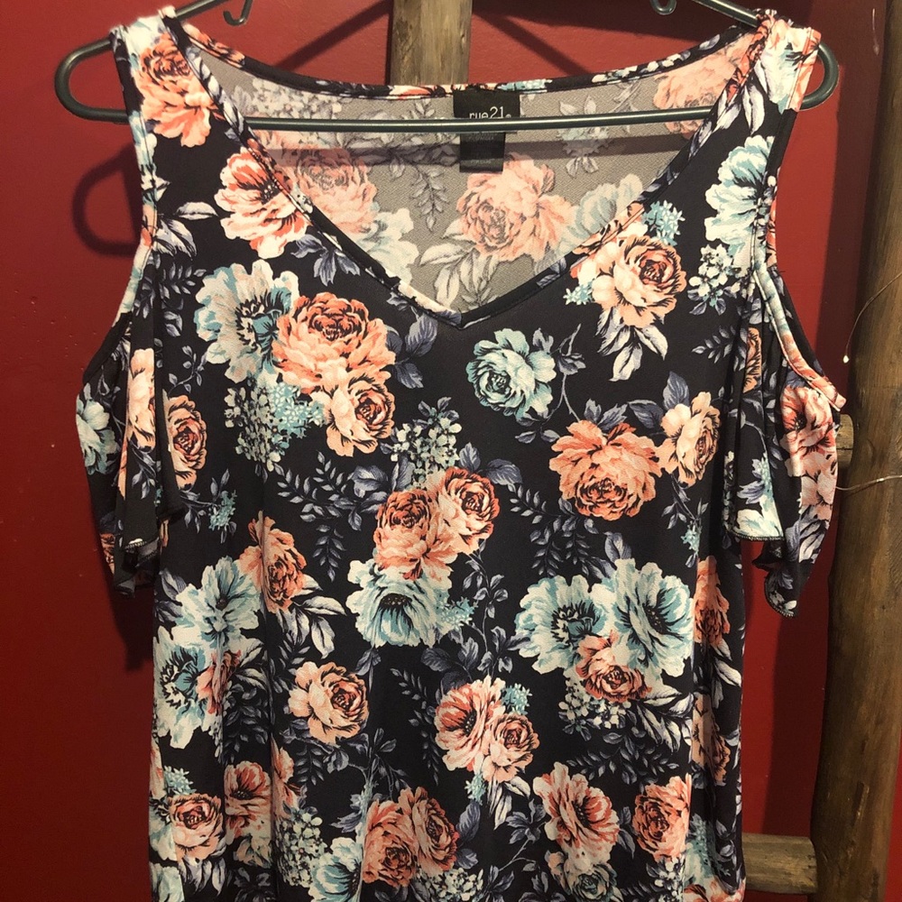 Navy floral cold shoulder top